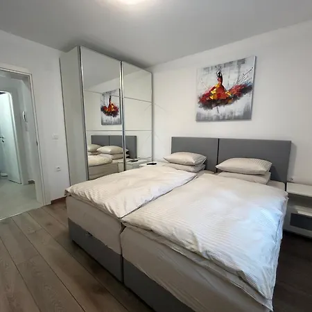 Laura Apartment Rijeka Exterior photo